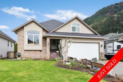 Harrison Hot Springs House/Single Family for sale:  3 bedroom 1,954 sq.ft. (Listed 2024-04-04)